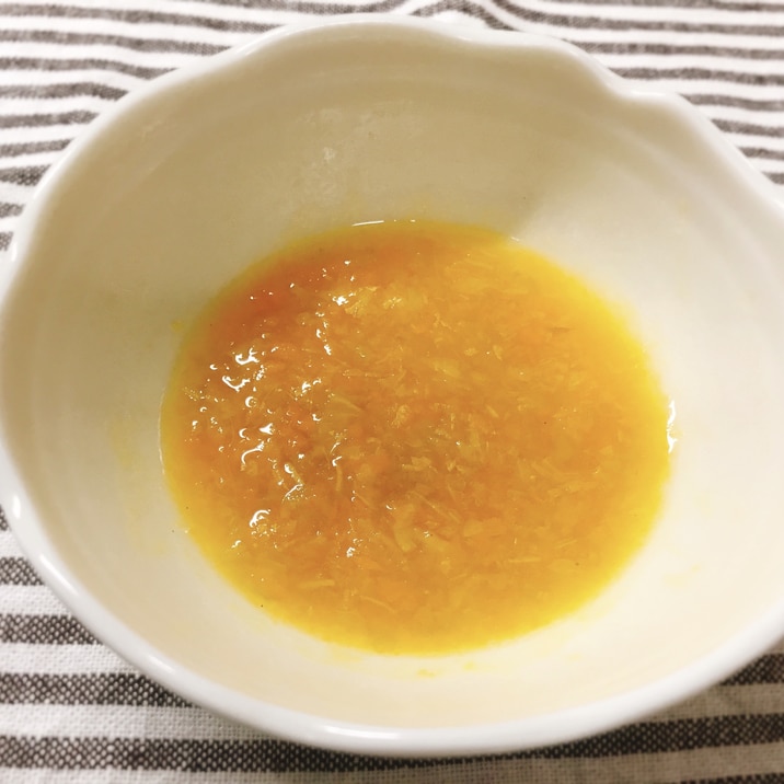 【離乳食中期】白菜・人参・玉ねぎの野菜スープ